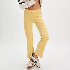 DONNI. The Rib Kick Flare - Butter